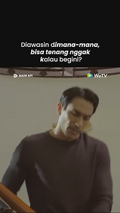 Yang ada stress kalo tiap hari diawasin terus sama cewek psycho😕😟 🎬: WeTV Original Main Api 👉: Nonton semua episodenya lengkap di WeTV! 📌: https://bit.ly/MainApiWeTV #NontondiWeTV #WeTVIndonesia #WeTVOriginal #LunaMaya #DariusSinathrya #AudiMarissa #MainApi | WeTV Indonesia