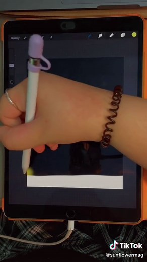 Quick Procreate Tips: Draw Fire Tutorial