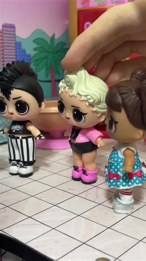 ‏😨 #loldolls #lolsurprise #foryoupage #lolsurprisedolls #fyp | lol surprise