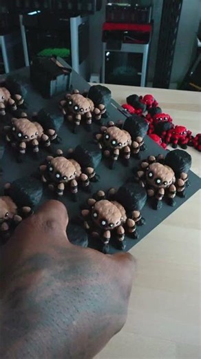 3D Printed Articulated Tarantulas 🕷️ | Printed on Bambu Lab X1C | Design by Matmire_Makes #3d