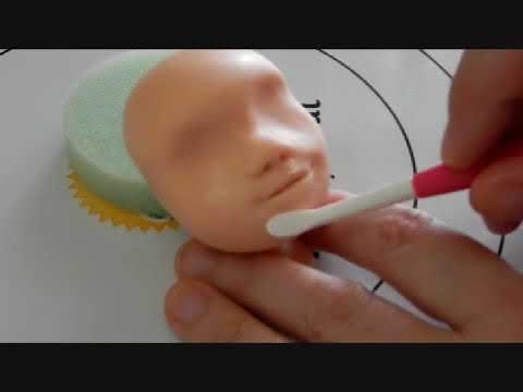 Tutorial viso in pasta di zucchero di Michela di Bari cake designer