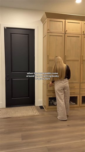 Christine Mulheren on Instagram: "If the Wet Bandits come around this year… I’m not running around setting booby traps. tap follow + comment LOCK for direct link to shop or find my products in my @loweshomeimprovement storefront, link in bio ◡̈ We finally upgraded our garage entry with the new @aqara.smarthome.official B50 Smart Lock and it’s honestly the easiest little home-security glow up. The install was quick, it works with our existing door, and now we have remote unlocking, Bluetooth acce