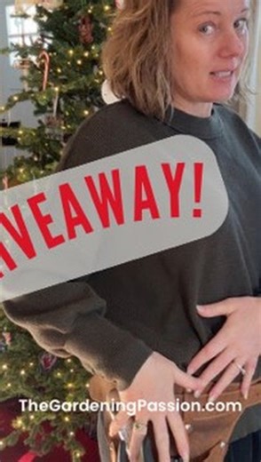 Lola Sunshine | Garden Coach on Instagram: "“The garden tool of all garden tools” Giveaway! I’m running a giveaway Dec. 12th-14th - check it out! GIVEAWAY ENTRY RULES: 1) Follow me and @lero.leather 2) Leave a comment telling me how the Lero leather gardening belt will help you in the garden! 3) Share this post to enter - and each additional share is another entry! (Use the arrow button on the side) Ps: send this to the person who keeps asking you what you want for Christmas and tell them to DM