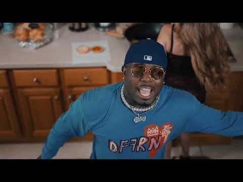 T-wayne - Old Mcdonald (Official Music Video)
