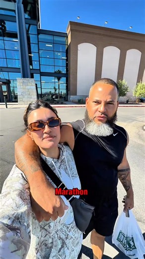 Lycette Beatty •Lifestyle•Fashion• Beauty•Comedy on Instagram: "I’ve never been more excited and scared at the same time 🤭 JK! I honestly can’t waittttt to run in the @theoriginallasvegasmarathon this Sunday 🙌🏼🙌🏼 Me, the hubby and some of our friends are attending and I would LOOOVE for you to join us! We are doing the 5k, which if you didn’t know (like me) it means it’s actually only 3.1 miles! I might run, I might walk, or maybe even crawl- 🤷‍♀️ I guess it’ll be a surprise for everyone �