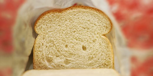 Wonder Bread Settles the Debate: This Is the Best Way To Keep Bread From Getting Moldy