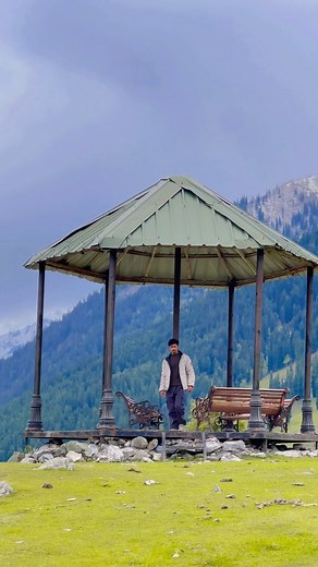 Sami Malik on Instagram: "Kashmir Sonmarg 🌲🌲🌲. . . . #mountains #mountain #mountainbike #mountainbike #viral #kashmir #kashmir #viralvideos #viral #line #view"