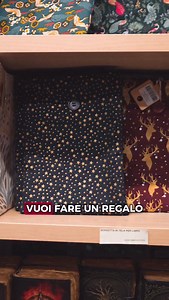 ✨ 10 idee regalo low budget ma super significative ✨ Dalla Libreria Esoterica di Milano abbiamo raccolto piccoli doni che parlano di energia, consapevolezza e momenti per sé. Incensi, tisane, pietre, libri e micro-rituali: pensieri semplici ma con un’intenzione profonda. Perfetti per chi ama prendersi cura del proprio spazio interiore… senza spendere troppo. Quale regaleresti — o ti regaleresti — per primo? • • • #LibreriaEsoterica #ideeregalo #witch #magic | Libreria Esoterica Milano