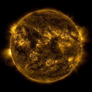 63K views · 4.7K reactions | Happy #SunDay! This week’s space weather report includes: · 5 C-class solar flares · 1 M-class flare · 20 coronal mass ejections · 0 geomagnetic storms This video from NASA’s Solar Dynamics Observatory shows activity on the Sun over the past week. To learn more about solar flares, visit: https://go.nasa.gov/3m9w4p4 | NASA Space Alerts | Facebook