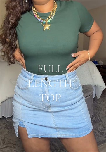Finally a full length shirt that isn’t cropped 🙌 comfortable, flattering, and perfect for everyday outfits when you want coverage without sacrificing style. #momfashion #momstyle #midsizefashion #midsizestyle #midsize