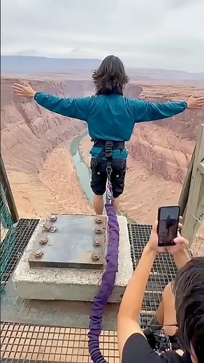 This Bungee Jump Went Totally Wrong!