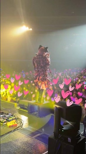 🐱 2月22日は#猫の日 🐱#ラブパンツアー で披露した「にゃんにゃんにゃん 〜パンクver.〜」をお届け🖤🩷🤘🏻2026.02.15 @Zepp DiverCity(TOKYO)