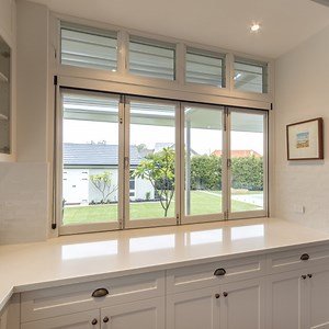 [Hot Item] Premium Aluminium Folding Window Slim Frame Design Compatible Smart Home Automation Systems Meets International Window