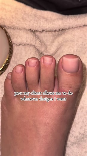 Creative Nail Designs: Freestyle Inspirations