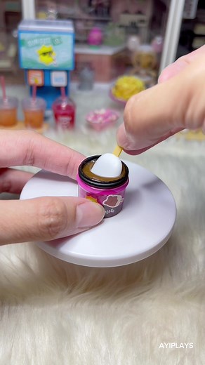 Making a Miniverse Choco Bear Pop with a Twist. ASMR version. #miniverse #makeitmini #makeitminifood #chocobearpop #popsicle #diy #bankee #bankeetoys #MGA #mgatoys #resin #asmr #ayiplays