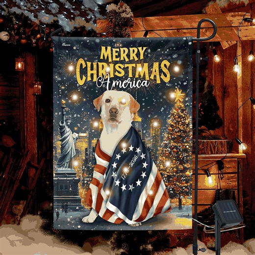 🐶🎅🇺🇸 “Merry Christmas, America — from man’s best friend!” 🦮💫 This Labrador LED Flag shines with holiday joy, loyal love & patriotic pride ❤️🤍💙 A glowing tribute to family, freedom & furry friends 🏡✨ 👉Shop now: https://flagwix.com/collections/new-arrivals/products/labrador-retriever-flag-250th-merry-christmas-america-solar-led-flag?variant=40526699528321 | Unique Flags