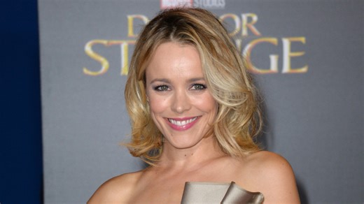 Rachel McAdams is almost unrecognizable with her natural hair color