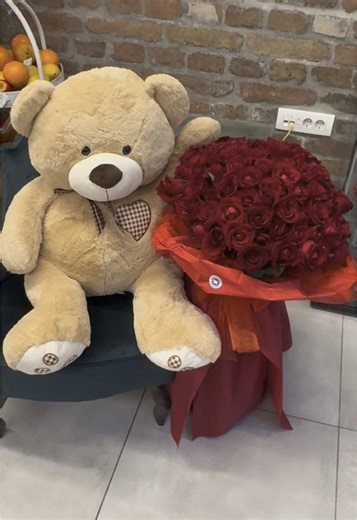 Oseća se ljubav u vazduhu ‼️ 💕💕 #teleflora #fyp #flowers