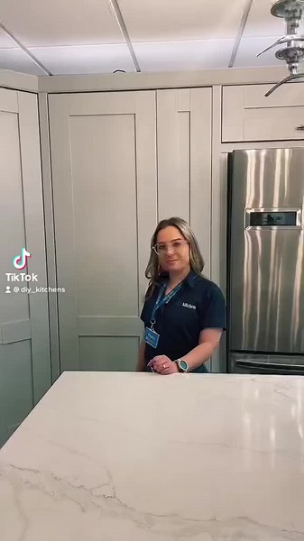 Exploring Walk-In Larder Ideas for DIY Kitchens