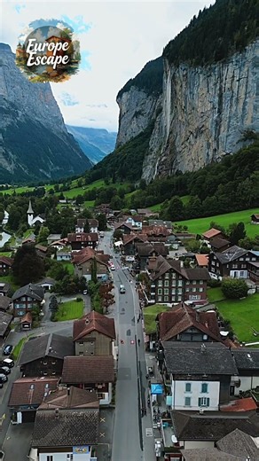 A Beautiful Weekend in Europe 🇪🇺✨ French Song