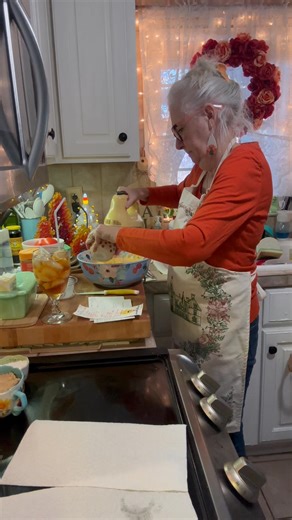 Part 2…Thanksgiving Cook-A-Thon | Life With Annie