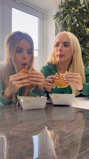 What is your go-to @mcdonaldsuk ? 😂👀 let me see ya #RaiseYourArches @jennymclove_ @lola.mcloughlin20 AD