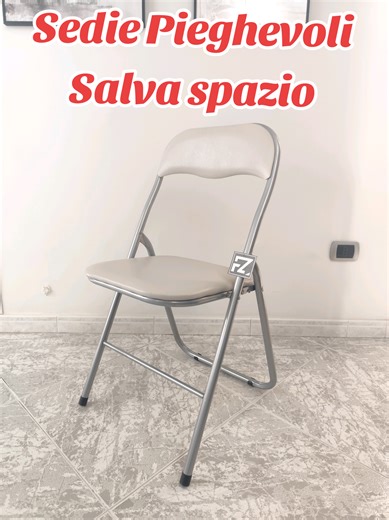 Sedie Pieghevoli: Comfort e Qualità in Ogni Spazio
