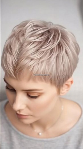 #hairstyle Soft Crop with Crown Petal Lift ✨ Light Volume & Elegant Short Hair