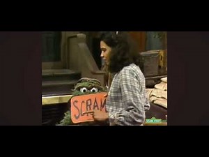 Maria Helps Oscar On Sesame Street
