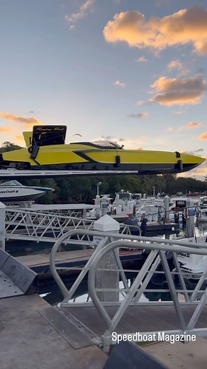 Hustling and bustling at Haulover Marina in Miami during MIBS Week. Video by Ray Lee @leeraymond / Speedboat Magazine @haulovermarinecenter @mtiboats @matt_gabriel15 @midnightexpressboats @mercuryracing @miltoncalafell #haulovermarinecenter #miami #florida #speedboatmagazine | Speedboat Magazine