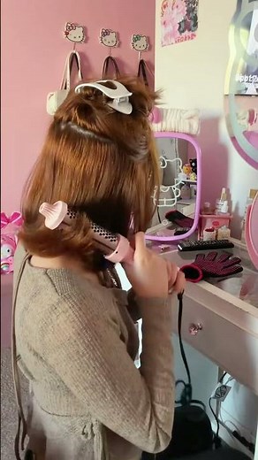 How to Curl Short Hair with a Curling Iron | Easy Beginner Tutorial