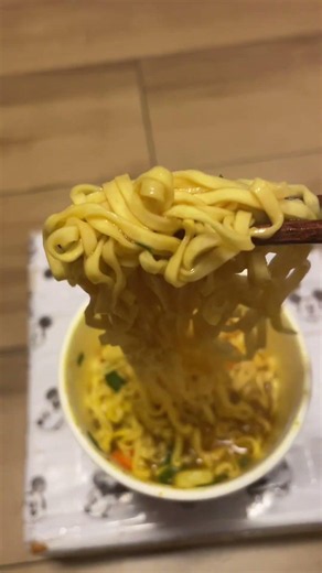 カレーヌードル