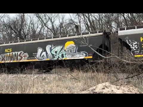 KCS Grain Train KC Bound KCS 5016 And DP Unit KCS 4604 #KCS #CPKC