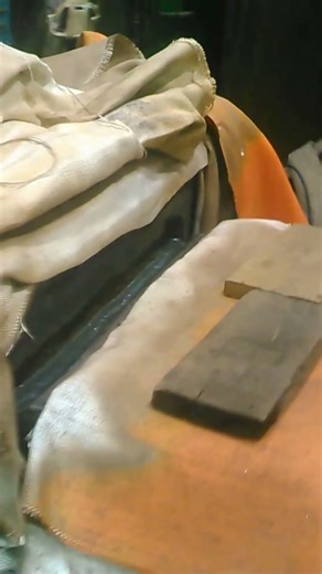 Die block repair #welding#machine#fire#burn #smokin#machine#working #steel#manufacturing#lincoln