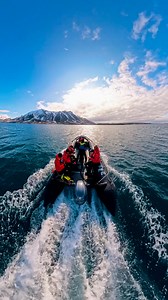 We found five reasons to cruise the Arctic on board Silver Endeavour — and endless others that can’t be planned, only experienced ❄️ | Silversea