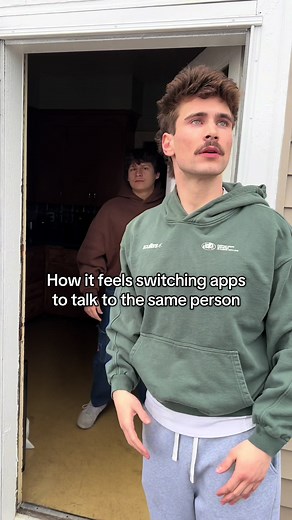 How It Feels Switching Apps to Talk to the Same Person