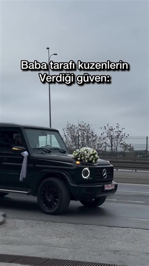 Kuzenime Eğlenceli Göz Gösterme