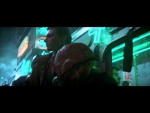 sidewalk scene blade runner