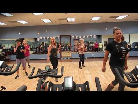 Mr Lonely line dance - YMCA practice at home :)