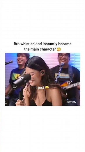 He just made it iconic 😂| The lazy song - Gigi de Lana #viral#lyrics#shorts#song#youtubeshorts#funny