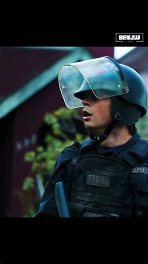 Death of WLF leader in Last of us 2 remastered. #isaac