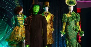 Broadway, Hollywood costumes go on exhibit in heart of NYC