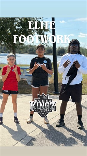 Proud of these two today. 11-year-old soccer athletes putting in WORK. Toe taps, quick-feet plyometrics, ladder drills — focused, coachable, and getting better rep by rep. This is how foot speed, coordination, and confidence are built. Age doesn’t matter. Work ethic does. All sports welcome. Ages 7 and up. Orlando • St. Cloud • Kissimmee Building better athletes the right way. #YouthAthleteDevelopment #FootworkTraining #SoccerTraining #SpeedAndAgility #QuickFeetTraining