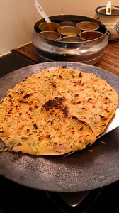 2.9M views · 9.7K reactions | New Recipe to Make Missi Roti - More effective and Tastier Recipe बिलकुल नए तरीके से बनायें मिस्सी रोटी - Missi Roti Banane ka naya Tarika | Foods And Flavors | Facebook