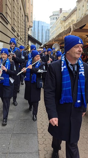 Pariz nema kaj TI imaš! #dinamo #zagreb #dinamozagreb #velikopurgerskosrce | Dinamova zaklada Nema predaje