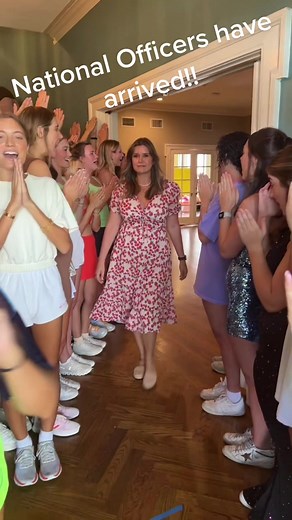 If y’all think our #sorority advisor role is wild. Wait until you hear about the role as National Officers! Christina manages multiple zta chapters across #texas 👑👑👑 #rushtok #rushtoks #texasrushtok #texasrush