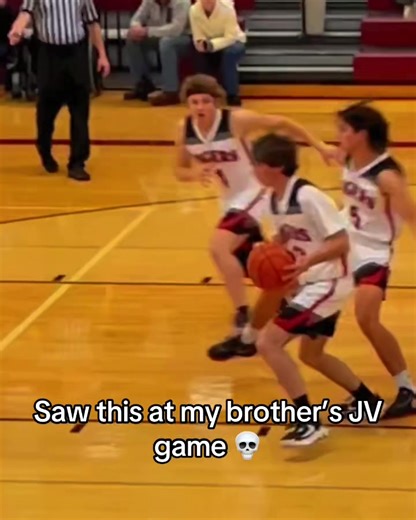 (via le_potatoe_) #fail #basketball #espnsocial | basketball