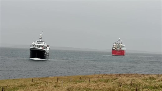 This was the scene in Whalsay earlier as the Serene helped the trawler Ocean Challenge off the rocks after it ran aground. She is now on her way to Lerwick. https://www.shetnews.co.uk/2025/11/26/ocean-challenge-pulled-rocks-pelagic/ | Shetland News