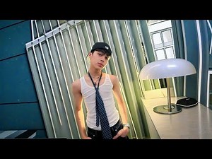 Pretty Young Fitness Model with Aesthetic Body | Paint Atip