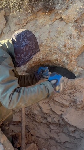 Big treasure hunt [ GOLD ] by metal detector #metaldetecting #treasurehunt